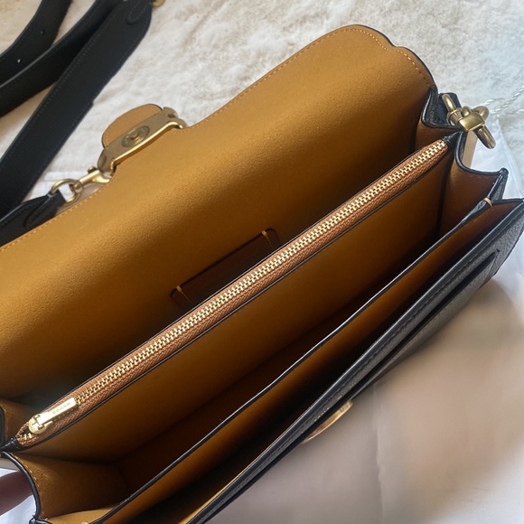 coach tabby shoulder bag 26 in brass/black color - Picture 2 of 5